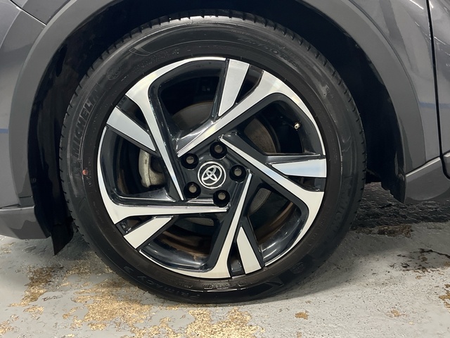Toyota C-HR 1.8 125H Advance 90 kW (122 CV)