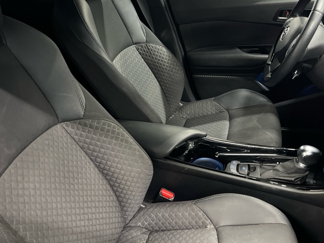 Toyota C-HR 1.8 125H Advance 90 kW (122 CV)
