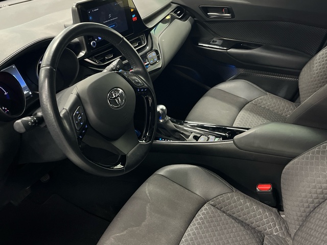 Toyota C-HR 1.8 125H Advance 90 kW (122 CV)