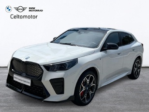 Fotos de BMW iX2 xDrive30 color Blanco. Año 2025. 230KW(313CV). Eléctrico. En concesionario Celtamotor Caldas Reis de Pontevedra