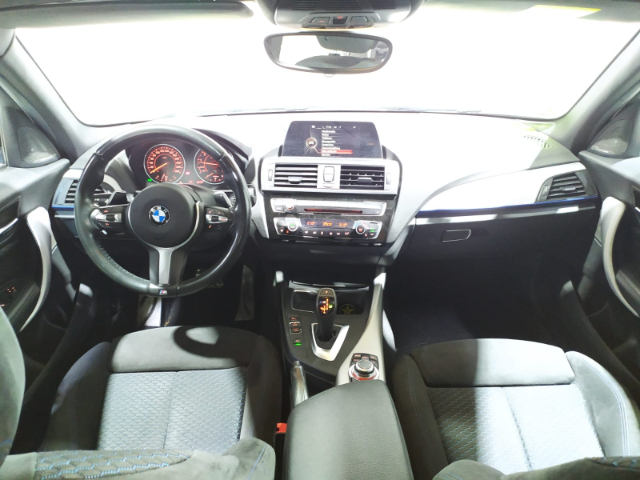 BMW Serie 1 M140i color Blanco. Año 2017. 250KW(340CV). Gasolina. En concesionario Hispamovil Elche de Alicante