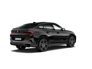 Fotos de BMW X6 xDrive30d color Negro. Año 2021. 210KW(286CV). Diésel. En concesionario San Pablo Motor | Su Eminencia de Sevilla
