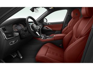 Fotos de BMW X6 xDrive30d color Negro. Año 2021. 210KW(286CV). Diésel. En concesionario San Pablo Motor | Su Eminencia de Sevilla