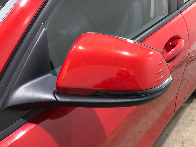 BMW Serie 1 116d color Rojo. Año 2020. 85KW(116CV). Diésel. En concesionario Movilnorte El Plantio de Madrid