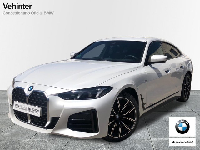 BMW Serie 4 420i Gran Coupe color Blanco. Año 2024. 135KW(184CV). Gasolina. En concesionario Vehinter Getafe de Madrid