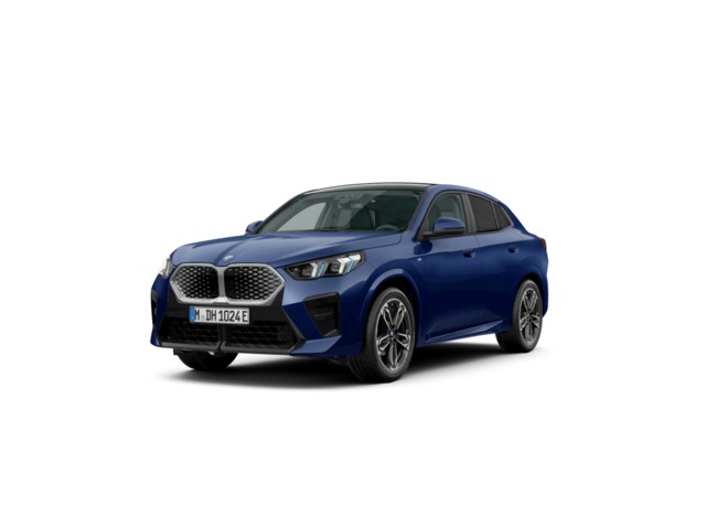 BMW iX2 eDrive20 color Azul. Año 2025. 150KW(204CV). Eléctrico. En concesionario Cabrero Motorsport de Huesca