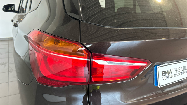 BMW X1 sDrive18d color Marrón. Año 2018. 110KW(150CV). Diésel. En concesionario BYmyCAR Madrid - Alcalá de Madrid