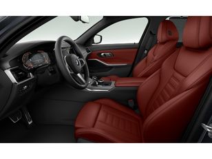 Fotos de BMW Serie 3 320d Touring color Gris. Año 2022. 140KW(190CV). Diésel. En concesionario San Pablo Motor | Su Eminencia de Sevilla