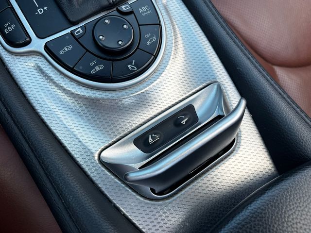 Mercedes-Benz Clase SL SL500 285 kW (388 CV)