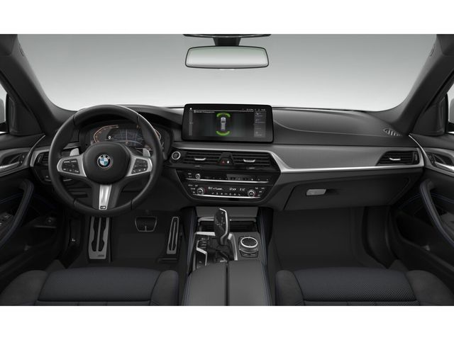 BMW Serie 5 530i Touring color Blanco. Año 2020. 185KW(252CV). Gasolina. En concesionario San Pablo Motor | Su Eminencia de Sevilla