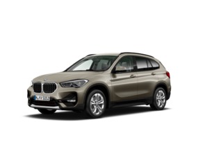 Fotos de BMW X1 sDrive18d color Naranja. Año 2019. 110KW(150CV). Diésel. En concesionario San Rafael Motor LUCENA, S.L. de Córdoba