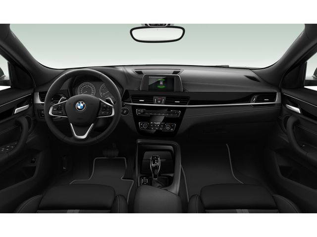 BMW X2 sDrive20i color Negro. Año 2020. 141KW(192CV). Gasolina. En concesionario San Rafael Motor LUCENA, S.L. de Córdoba