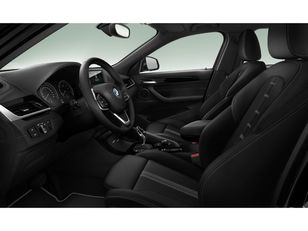 Fotos de BMW X2 sDrive20i color Negro. Año 2020. 141KW(192CV). Gasolina. En concesionario San Rafael Motor LUCENA, S.L. de Córdoba