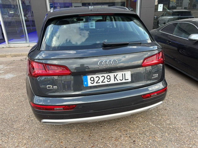 Audi Q5 Design 2.0 TDI quattro 120 kW (163 CV) S tronic