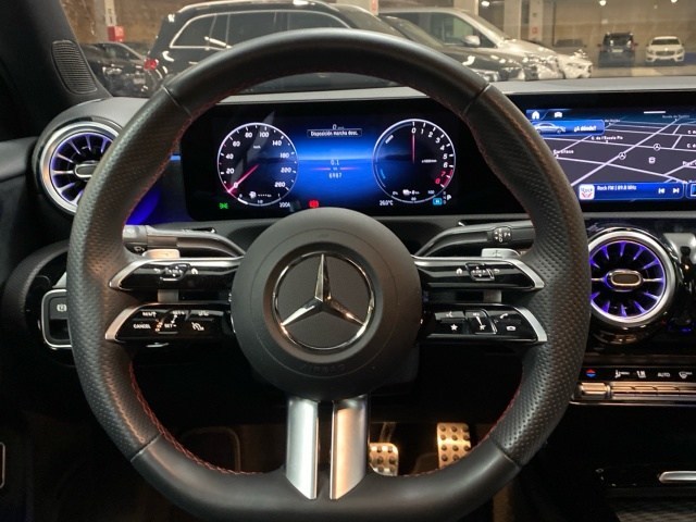 Mercedes-Benz Clase A Sedán 250 e - 9