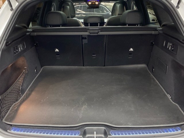 Mercedes-Benz GLC 300 - 12