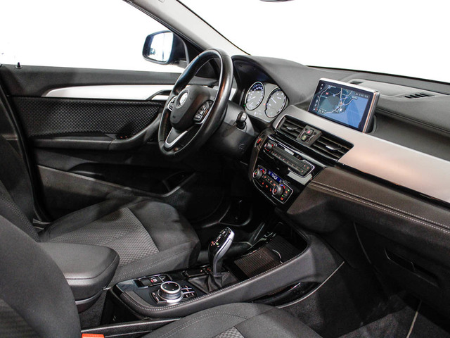 BMW X2 sDrive18d color Negro. Año 2020. 110KW(150CV). Diésel. En concesionario Barcelona Premium -- GRAN VIA de Barcelona