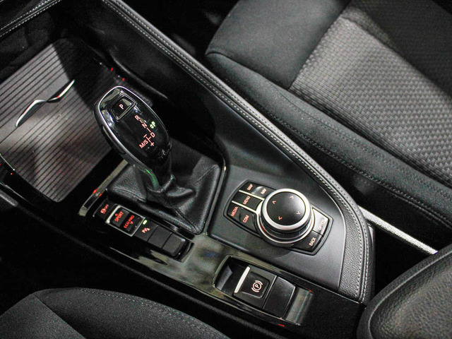 BMW X2 sDrive18d color Negro. Año 2020. 110KW(150CV). Diésel. En concesionario Barcelona Premium -- GRAN VIA de Barcelona
