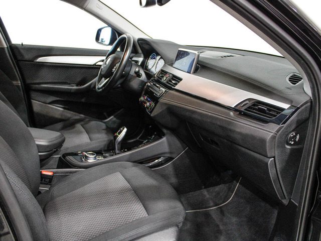 BMW X2 sDrive18d color Negro. Año 2020. 110KW(150CV). Diésel. En concesionario Barcelona Premium -- GRAN VIA de Barcelona