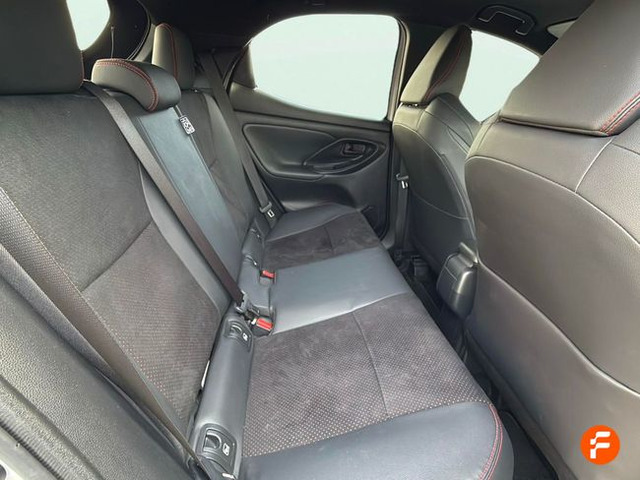 Foto 18 Toyota Yaris 1.5 120H GR-Sport 85 kW (116 CV)