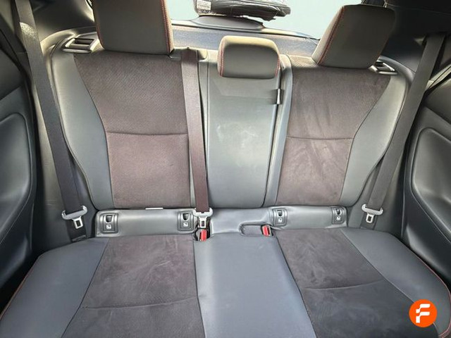 Foto 19 Toyota Yaris 1.5 120H GR-Sport 85 kW (116 CV)