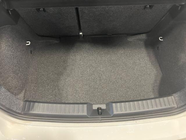 SEAT Ibiza 1.0 MPI Reference Salta 59 kW (80 CV)