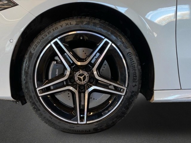 Mercedes-Benz Clase A 250 e - 5