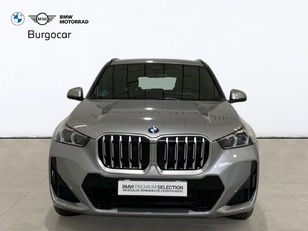 Fotos de BMW X1 xDrive20d color Gris Plata. Año 2024. 120KW(163CV). Híbrido Electro/Diesel. En concesionario Burgocar (Bmw y Mini) de Burgos