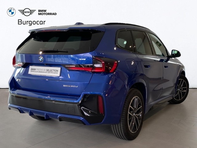 BMW X1 sDrive20d color Azul. Año 2024. 120KW(163CV). Híbrido Electro/Diesel. En concesionario Burgocar (Bmw y Mini) de Burgos