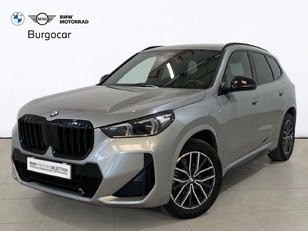 Fotos de BMW X1 sDrive20d color Gris Plata. Año 2024. 120KW(163CV). Híbrido Electro/Diesel. En concesionario Motor Gorbea de Álava