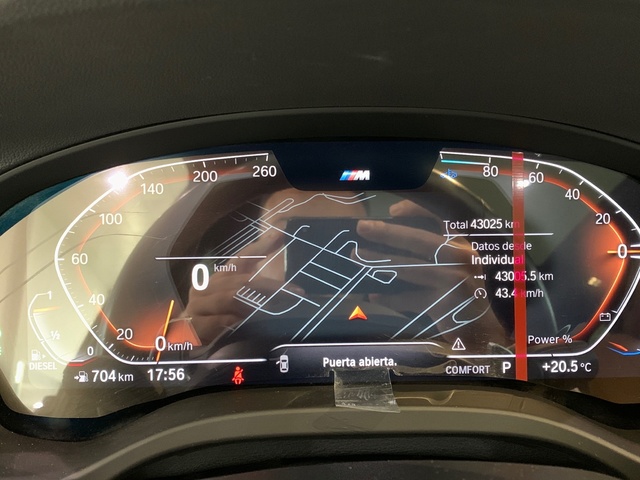 BMW X3 xDrive20d color Negro. Año 2023. 140KW(190CV). Diésel. En concesionario Celtamotor Lalín de Pontevedra