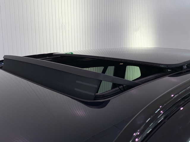 BMW X3 xDrive20d color Negro. Año 2023. 140KW(190CV). Diésel. En concesionario Celtamotor Lalín de Pontevedra