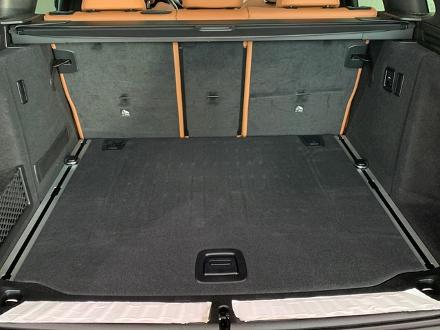 BMW X3 xDrive20d color Negro. Año 2023. 140KW(190CV). Diésel. En concesionario Celtamotor Lalín de Pontevedra