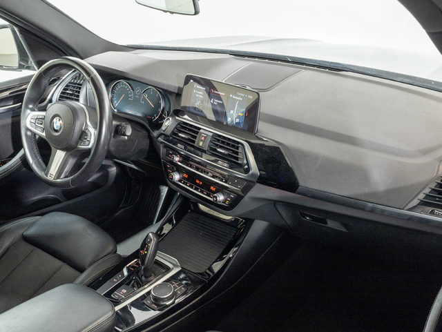 BMW X3 xDrive20d color Negro. Año 2018. 140KW(190CV). Diésel. En concesionario Oliva Motor Girona de Girona