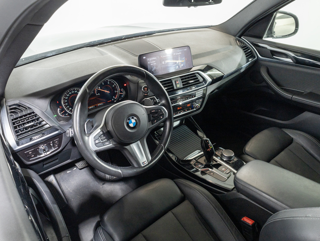 BMW X3 xDrive20d color Negro. Año 2018. 140KW(190CV). Diésel. En concesionario Oliva Motor Girona de Girona