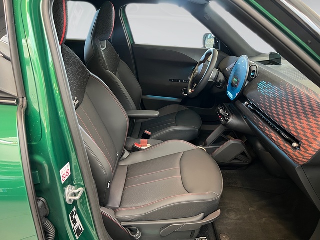 fotoG 12 del MINI MINI Aceman John Cooper Works E 190 kW (258 CV) 258cv Eléctrico del 2025 en Girona