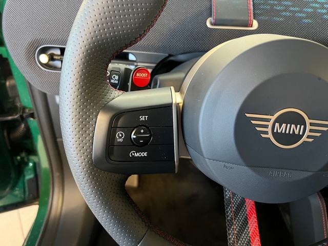 fotoG 22 del MINI MINI Aceman John Cooper Works E 190 kW (258 CV) 258cv Eléctrico del 2025 en Girona