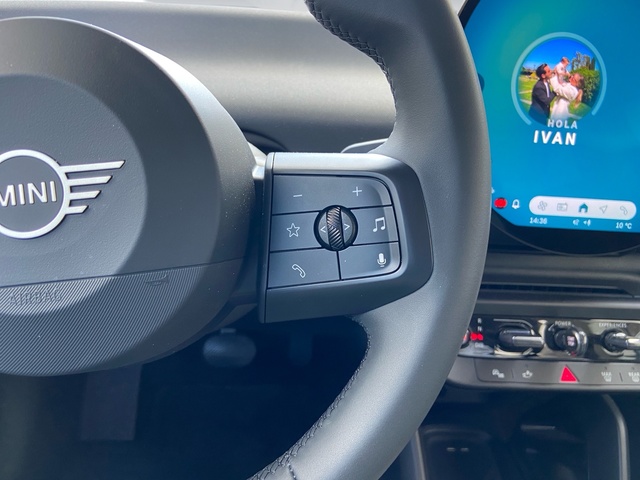 fotoG 25 del MINI MINI Cooper SE 160 kW (218 CV) 218cv Eléctrico del 2025 en Girona