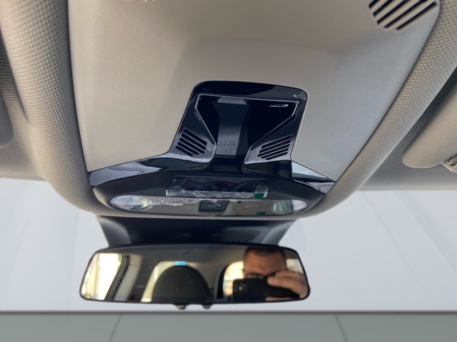 fotoG 26 del MINI MINI Cooper SE 160 kW (218 CV) 218cv Eléctrico del 2025 en Girona