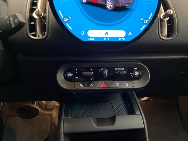 fotoG 23 del MINI MINI Countryman E 150 kW (204 CV) 204cv Eléctrico del 2025 en Girona