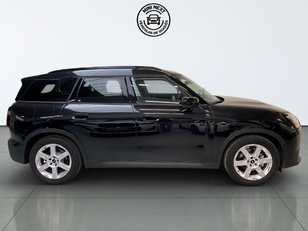 Fotos de MINI Countryman E 150 kW (204 CV)