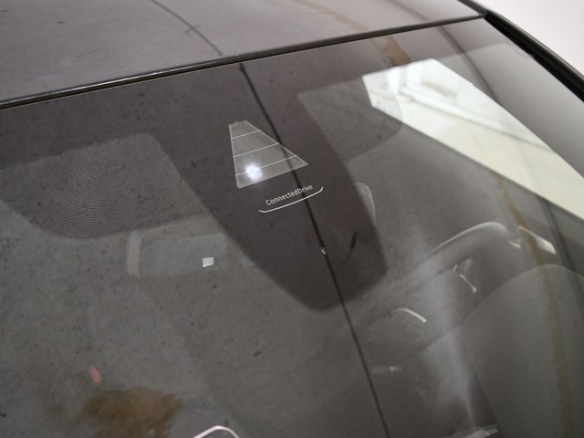 BMW Serie 1 116d color Gris oscuro. Año 2021. 85KW(116CV). Diésel. En concesionario BYmyCAR Madrid - Alcalá de Madrid