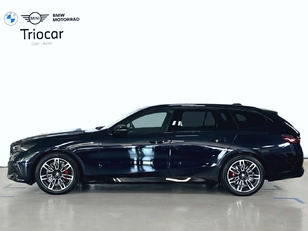 Fotos de BMW Serie 5 520d Touring color Negro. Año 2025. 145KW(197CV). Diésel. En concesionario Triocar Gijón (Bmw y Mini) de Asturias