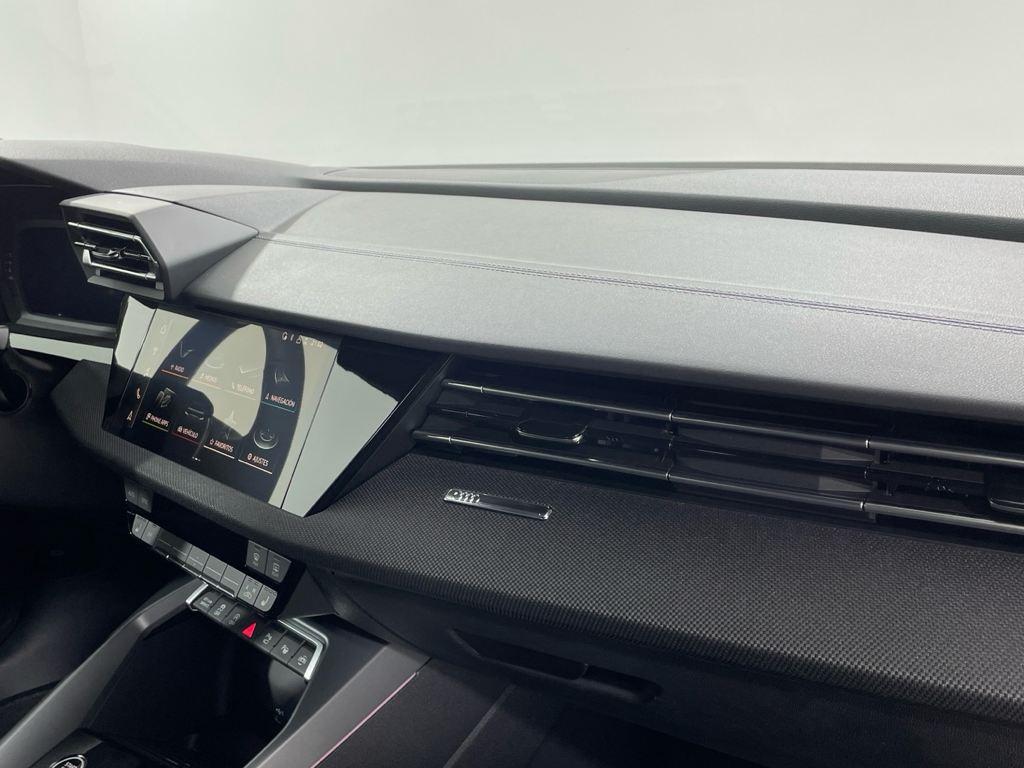 Audi A3 Sportback 35 TDI - 12