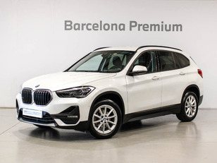 Fotos de BMW X1 sDrive16d color Blanco. Año 2020. 85KW(116CV). Diésel. En concesionario Barcelona Premium -- GRAN VIA de Barcelona