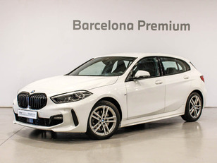 Fotos de BMW Serie 1 116d color Blanco. Año 2021. 85KW(116CV). Diésel. En concesionario Barcelona Premium -- GRAN VIA de Barcelona