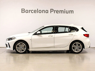 Fotos de BMW Serie 1 116d color Blanco. Año 2021. 85KW(116CV). Diésel. En concesionario Barcelona Premium -- GRAN VIA de Barcelona