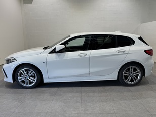 Fotos de BMW Serie 1 118i color Blanco. Año 2023. 103KW(140CV). Gasolina. En concesionario Motor Munich Cadi - Manresa - VO de Barcelona