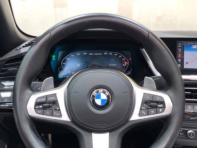 BMW Z4 M40i Cabrio color Negro. Año 2021. 250KW(340CV). Gasolina. En concesionario Movilnorte El Plantio de Madrid