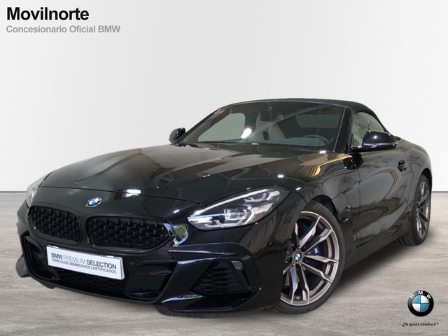 BMW Z4 M40i Cabrio color Negro. Año 2021. 250KW(340CV). Gasolina. En concesionario Movilnorte El Plantio de Madrid